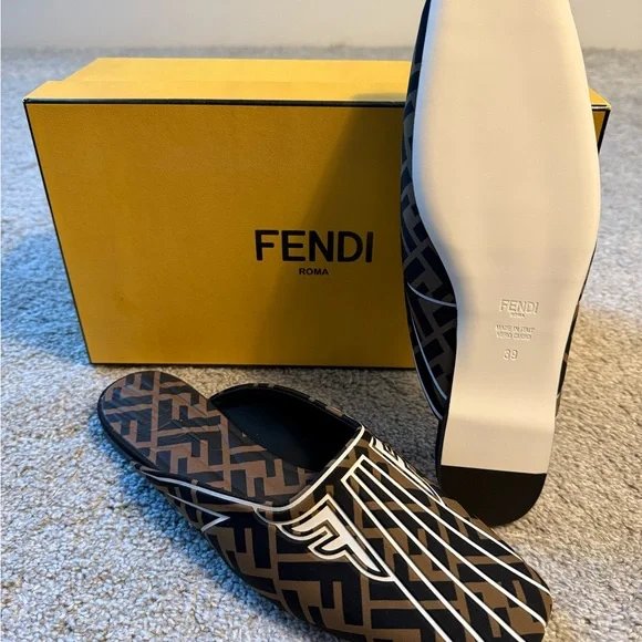 Authentic Fendi Women’s Freedom Mules - Picture 3 of 3